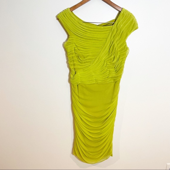 Tadashi Shoji Fern Green Ruched Cocktail Dress Medium Neon Ruched - Picture 2 of 6